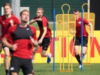 开云平台 -关于加时末段体能课后，埃因霍温豪取连胜备战德国杯，气氛紧张，球队文化再被提及的信息