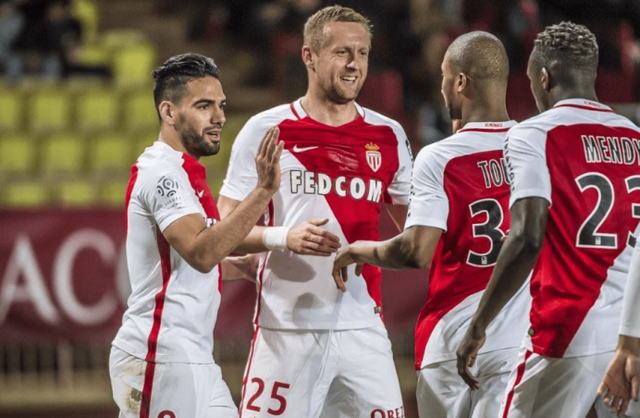 赛后突围战来临，埃因霍温围绕欧联止住颓势，压力陡增，球探报告显示潜力的简单介绍